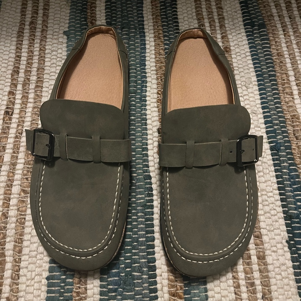 Clogs